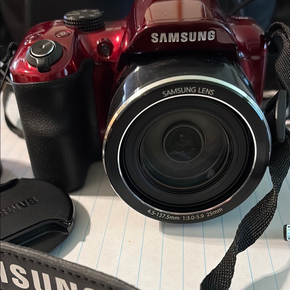 Samsung Red Digital Camera with Superzoom Lens and Ergonomic Grip